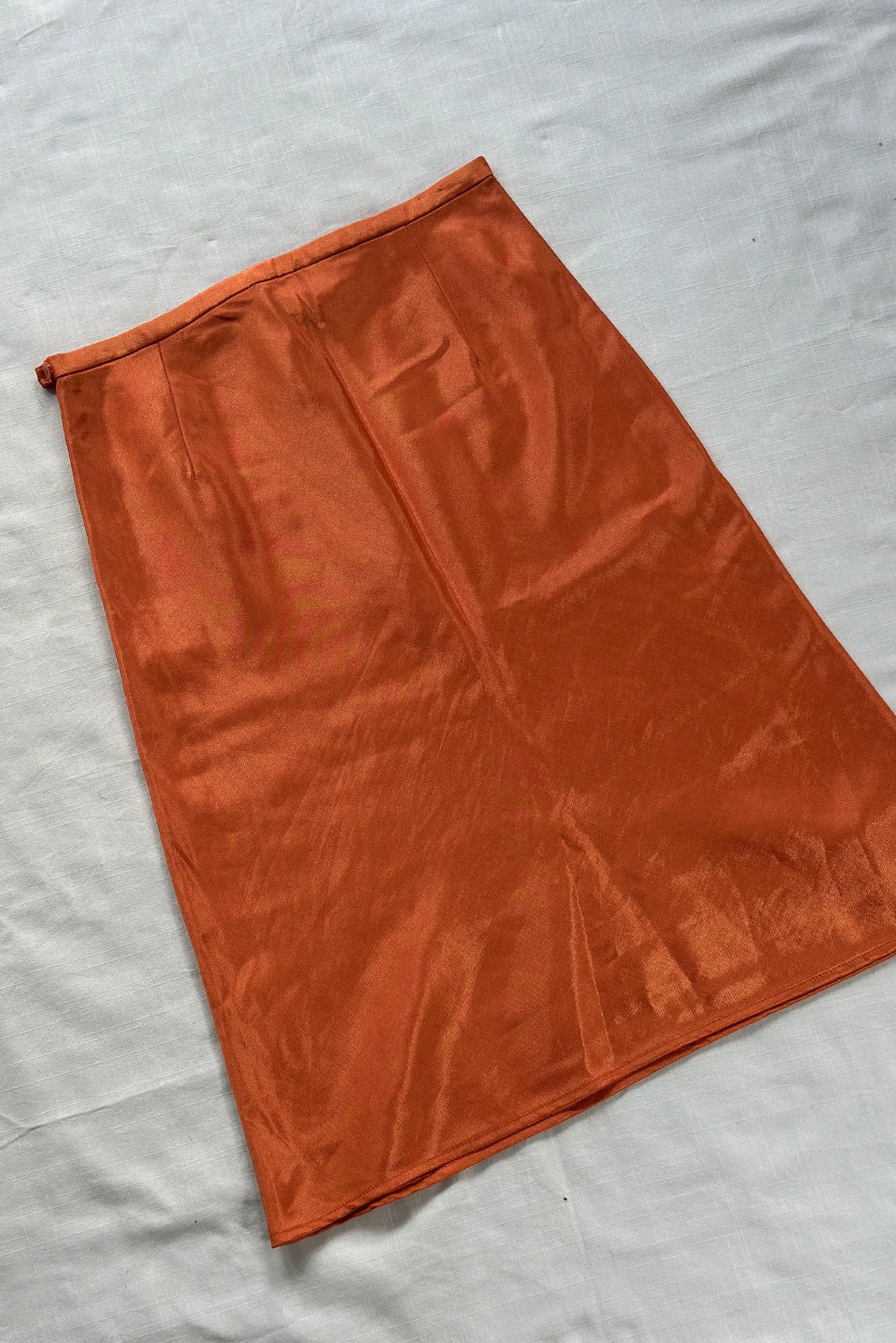 BAUM UND PFERDGARTEN SANNE SATIN MIDI SKIRT