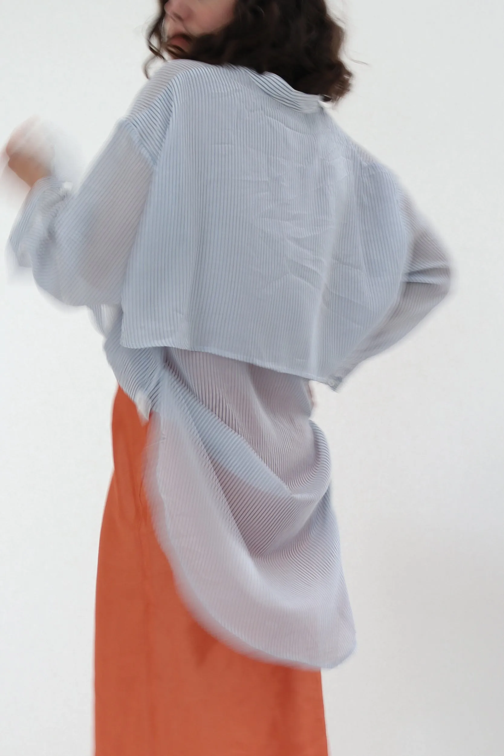 BAUM UND PFERDGARTEN SANNE SATIN MIDI SKIRT