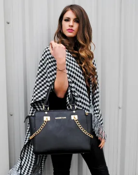 Beau Monochrome Houndstooth Knitted Fringed Wrap