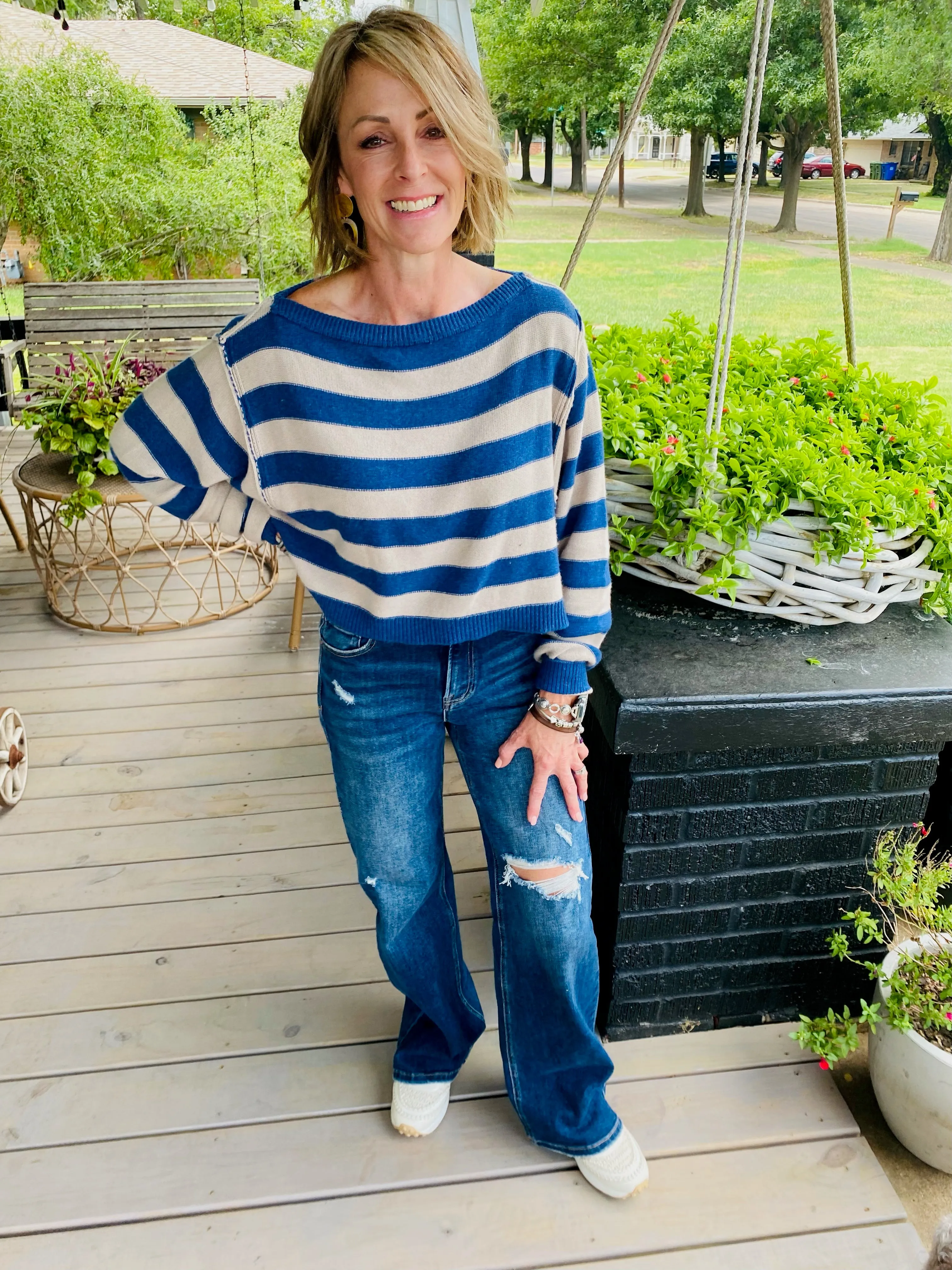 INTO THE BLUE PULLOVER