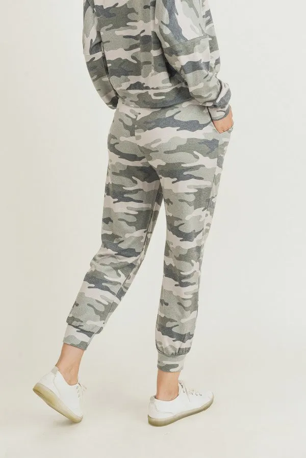 Relaxed Green Camo Print Joggers