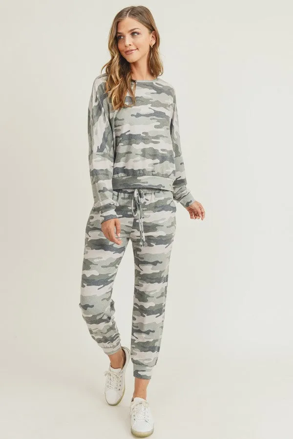 Relaxed Green Camo Print Joggers