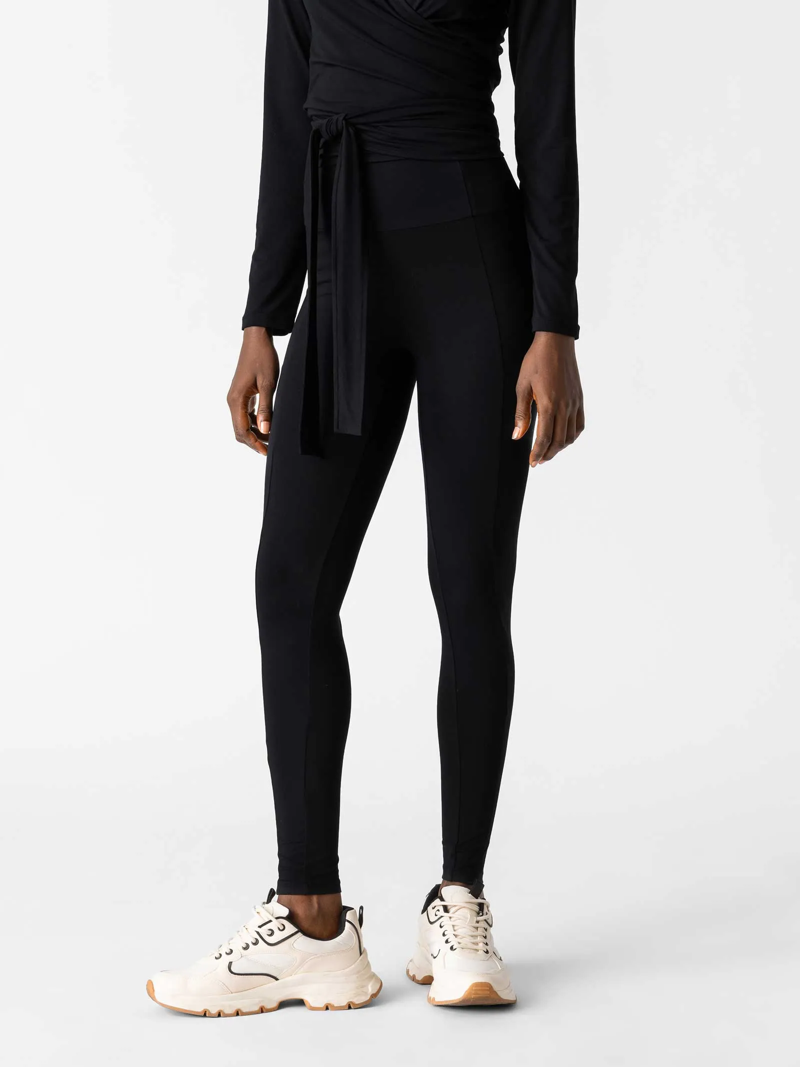 The Luna Active Leggings