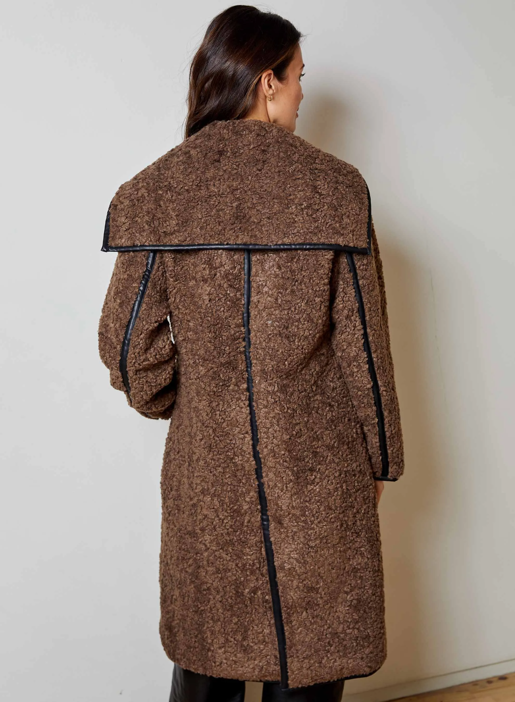 Trace Coat