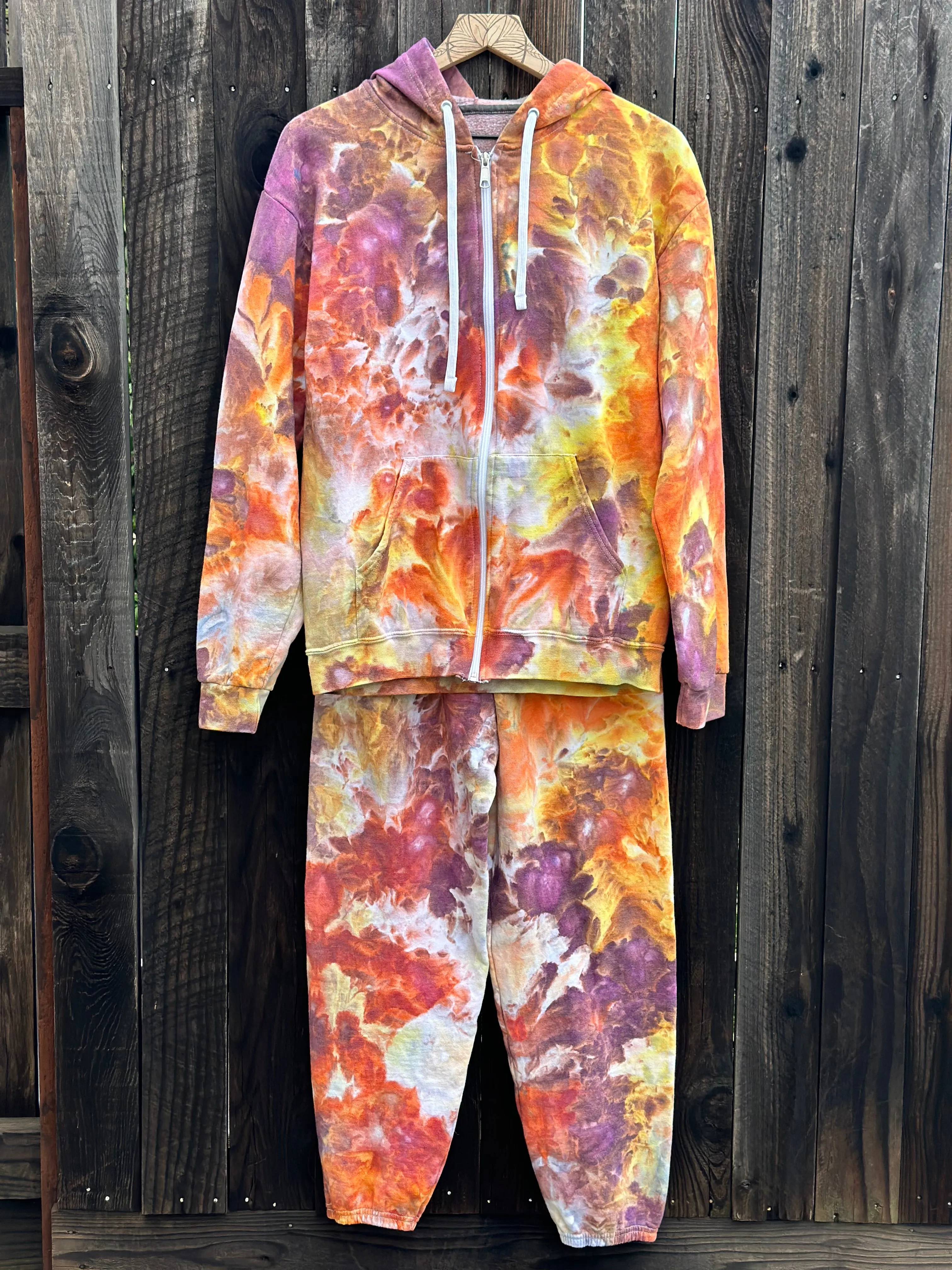 Unisex Medium Matching Zip Up Hoodie and Sweatpants in ‘Starburst’
