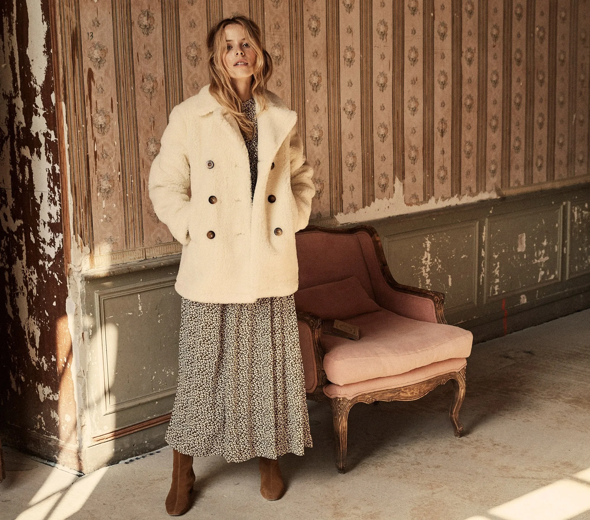 VALLEY COAT -- CREAM