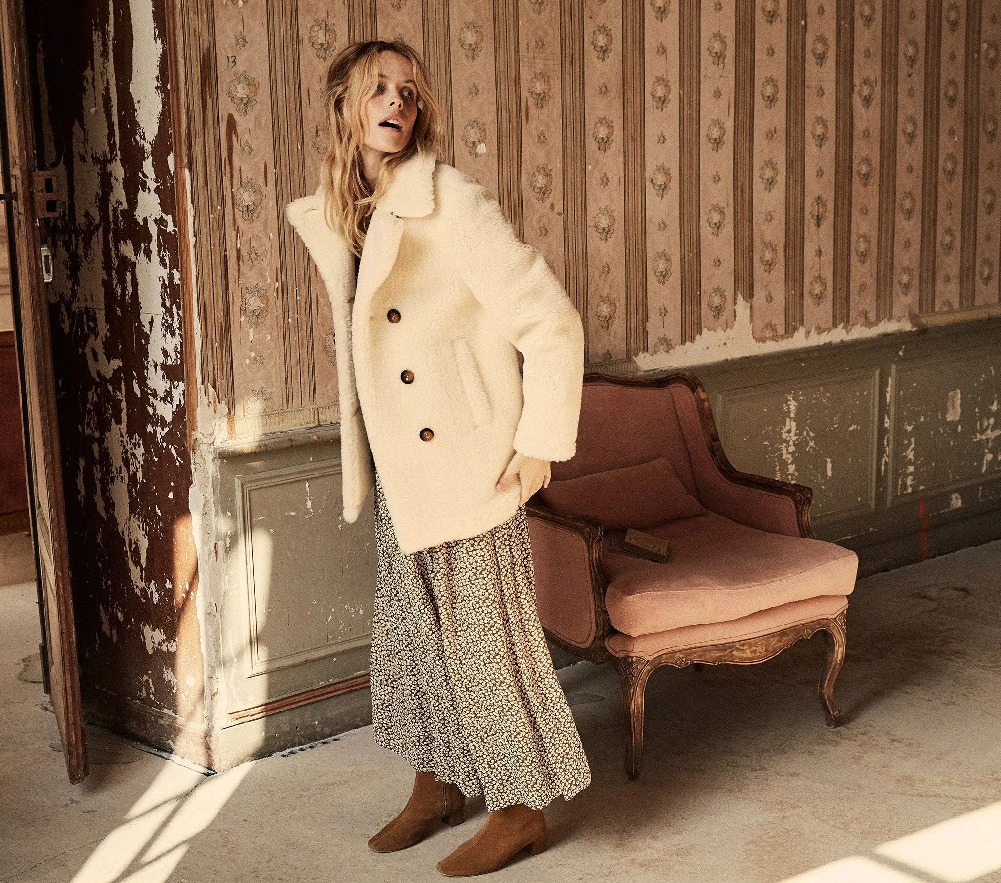 VALLEY COAT -- CREAM
